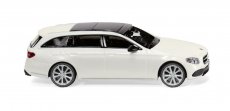 MB E-klass S213 Avantgarde - diamantvit pärlemoreffekt