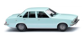 Opel Rekord D. Ljusblå.