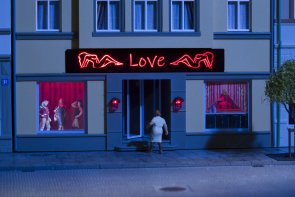 LED-belysning. "Love".