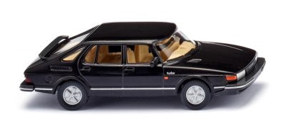 Saab 900 Turbo. Svart.