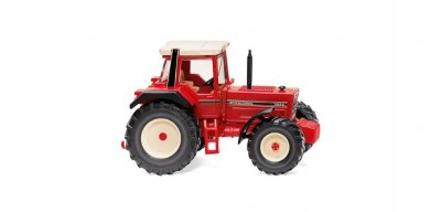 Röd traktor IHC 1455 XL.