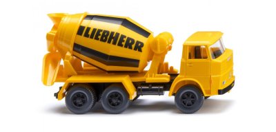 Betongblandare (Henschel HS 14/16) "Liebherr".