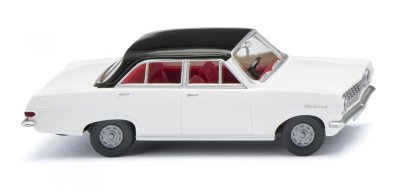 Opel Rekord A. Vit med svart tak