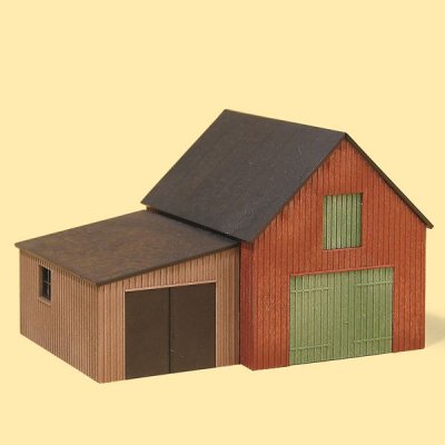 Lagerbyggnad med Garage.