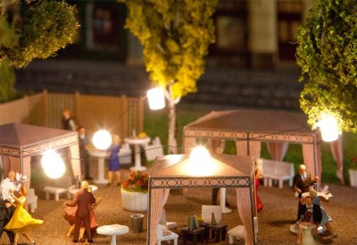 Ljusslinga med 5 lyktor. 2 st.