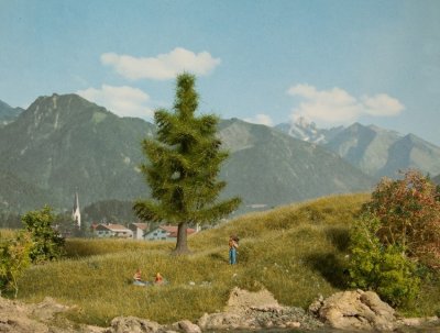 Gran. 18,5 cm hög.