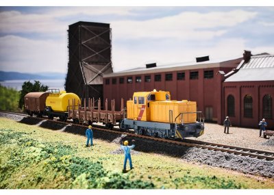 Danish Freight Train Digital Starter Set.