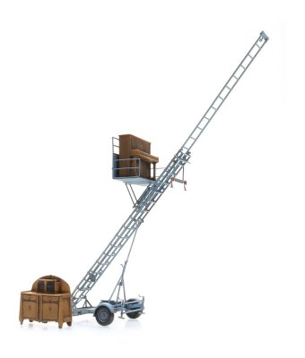 Telescopic moving elevator.