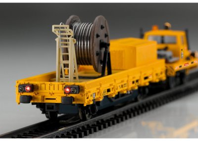 Unimog with a Catenary Installation Car. DB AG.
