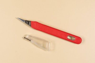 Hobbykniv med utbytbara blad.