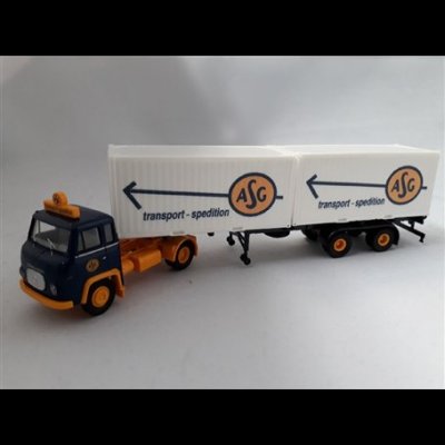 Lastbil Scania LB 76 med släp ASG.