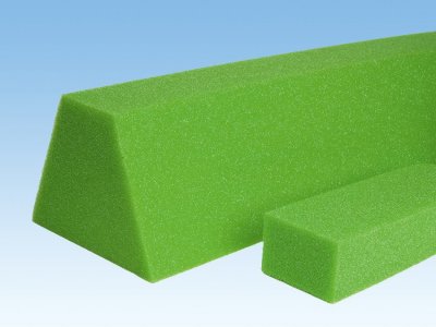 Uppfartsramp. Längd 175 cm. 6 % stigning.